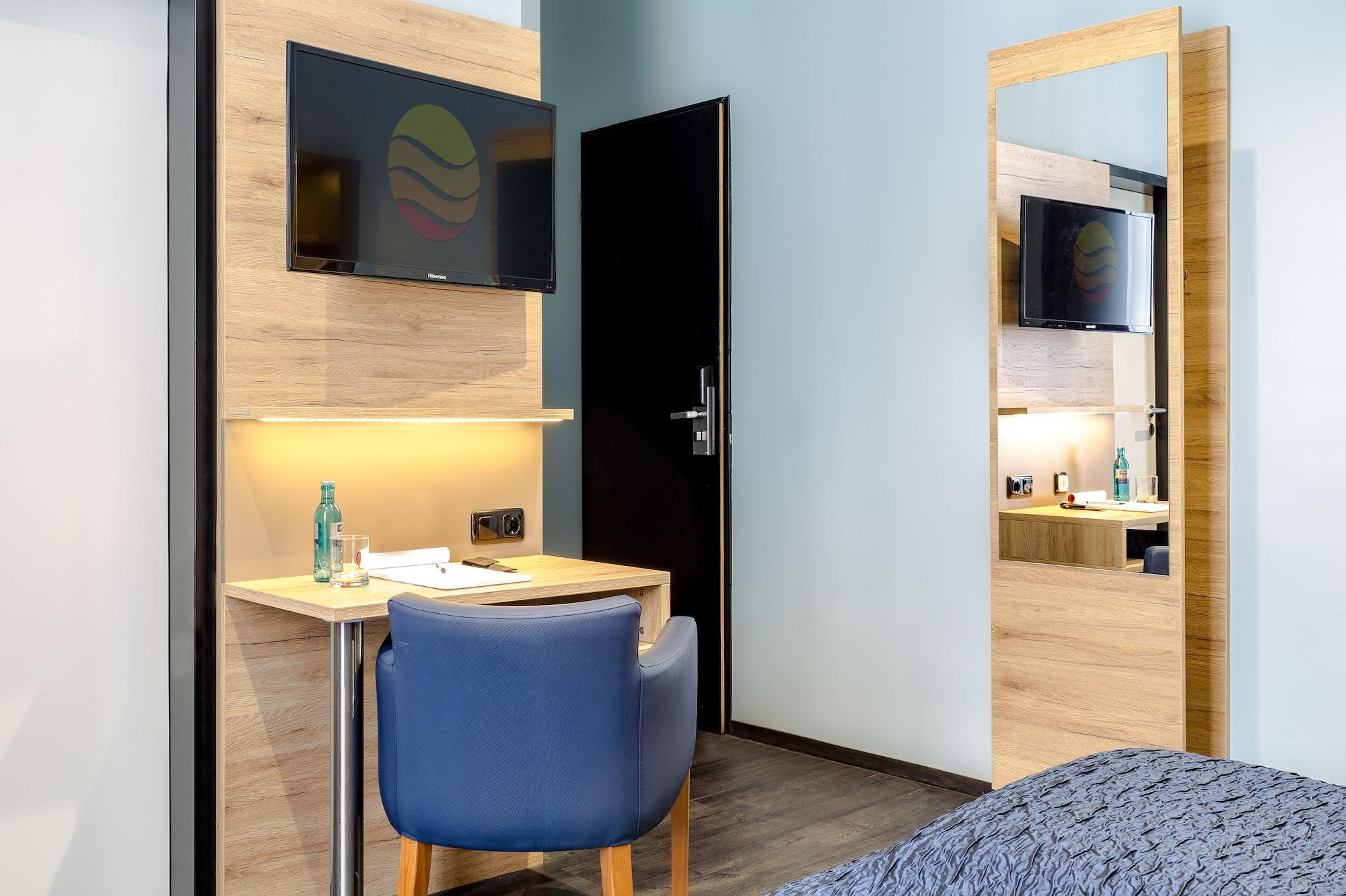 Hotel Comfort Frankfurt Station 3*